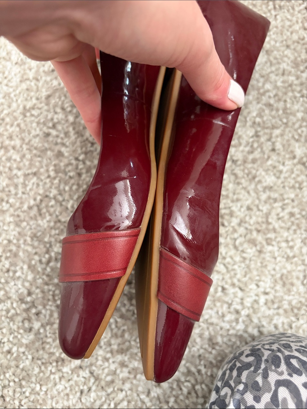 Coach Oneida Women's Burgundy Patent Pointed Toe Flats with Gold Logo - Picture 9 of 9